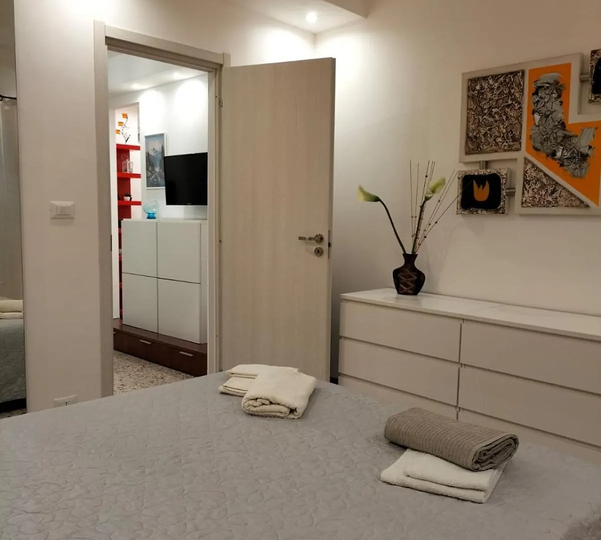 Al 39 Appartamento In Centro Citta 팔레르모